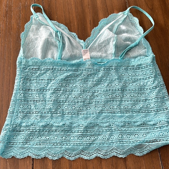 Delicates sleepwear top medium - Picture 3 of 4